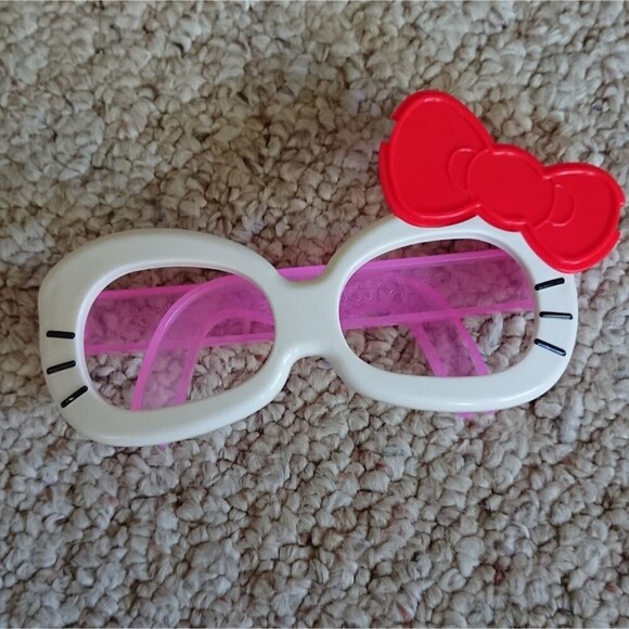 Hello Kitty Fashion Plastic Glasses with red Bow - Picture 1 of 10